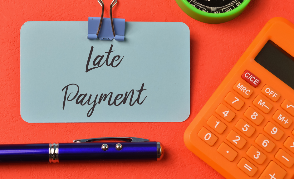 Understanding Late Payment Fees: What Licensed Money Lenders in Singapore Can Charge